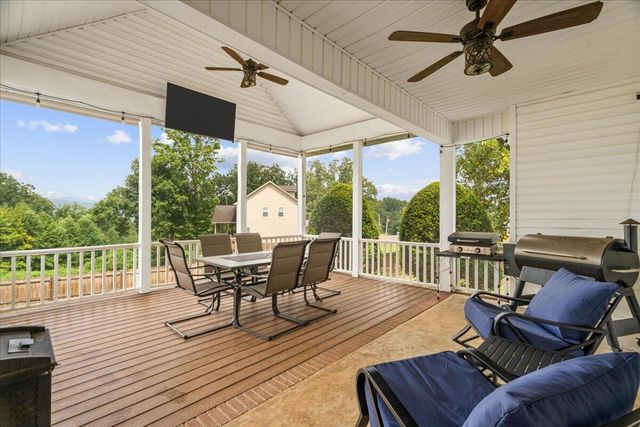 1020 S Ridge Drive, Dalton, GA 30721