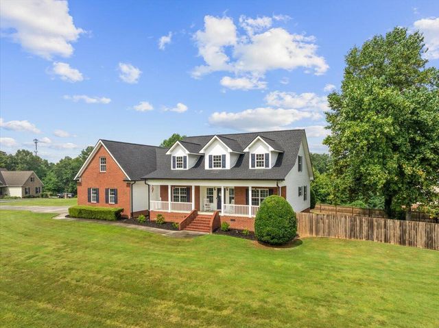 1020 S Ridge Drive, Dalton, GA 30721
