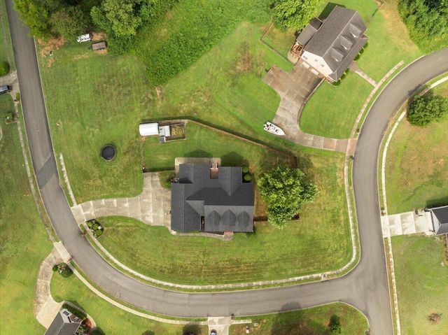 1020 S Ridge Drive, Dalton, GA 30721