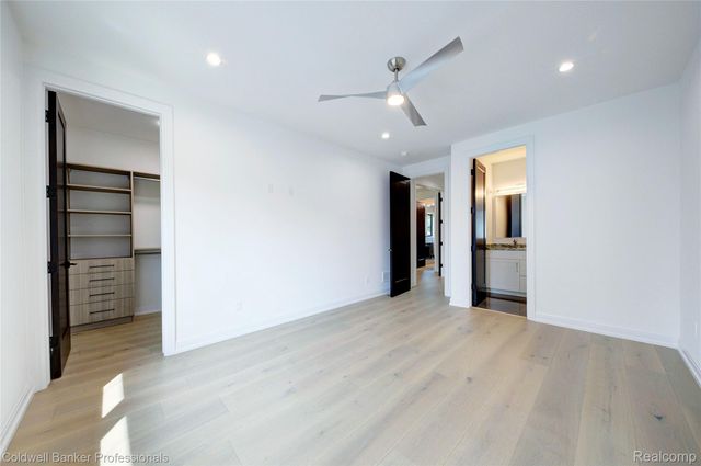 394 S Glenhurst Drive, Birmingham, MI 48009