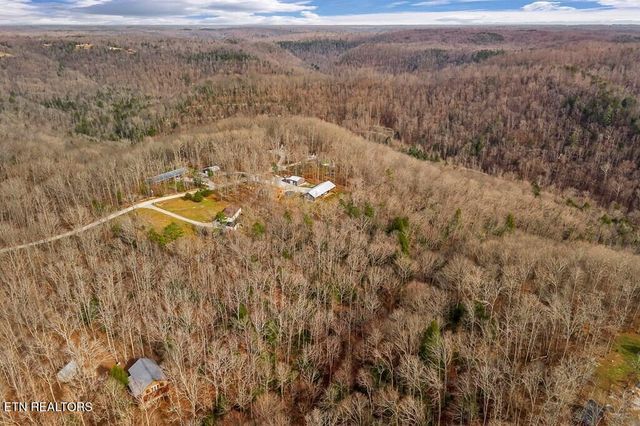 14914 Peach Stone Rd, Crawford, TN 38554