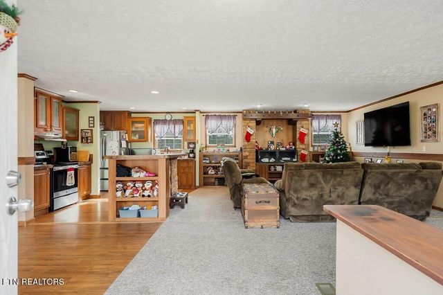 14914 Peach Stone Rd, Crawford, TN 38554