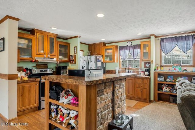 14914 Peach Stone Rd, Crawford, TN 38554