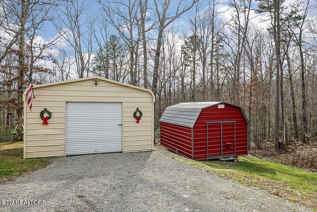 14914 Peach Stone Rd, Crawford, TN 38554