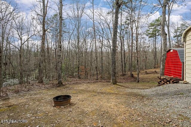 14914 Peach Stone Rd, Crawford, TN 38554