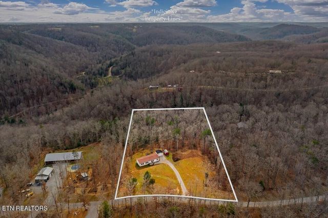 14914 Peach Stone Rd, Crawford, TN 38554