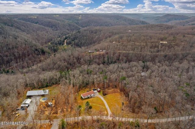 14914 Peach Stone Rd, Crawford, TN 38554
