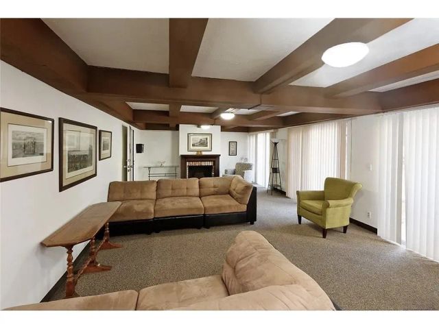 365 Burchett Street 110, Glendale, CA 91203