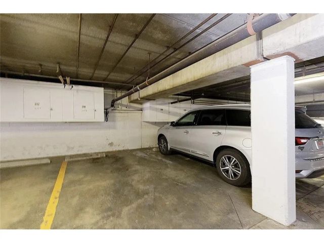 365 Burchett Street 110, Glendale, CA 91203