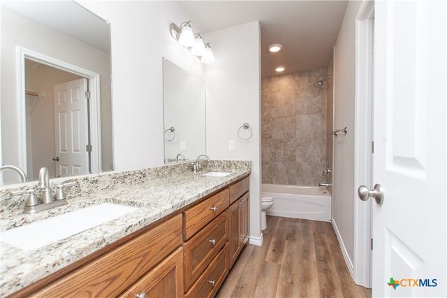 2351A S Wall Street, Belton, TX 76513