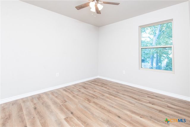 2351A S Wall Street, Belton, TX 76513