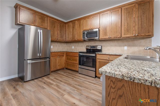 2351A S Wall Street, Belton, TX 76513