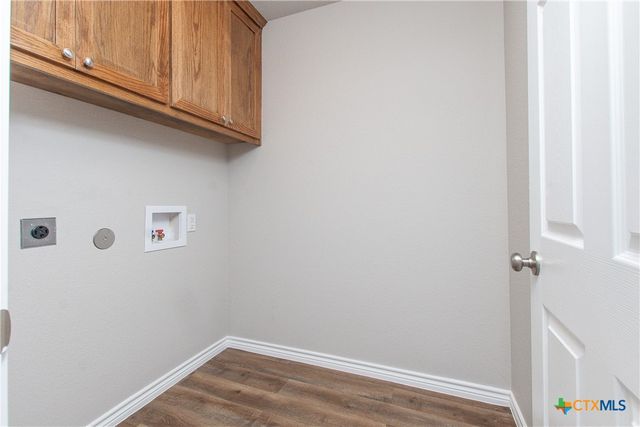 2351A S Wall Street, Belton, TX 76513