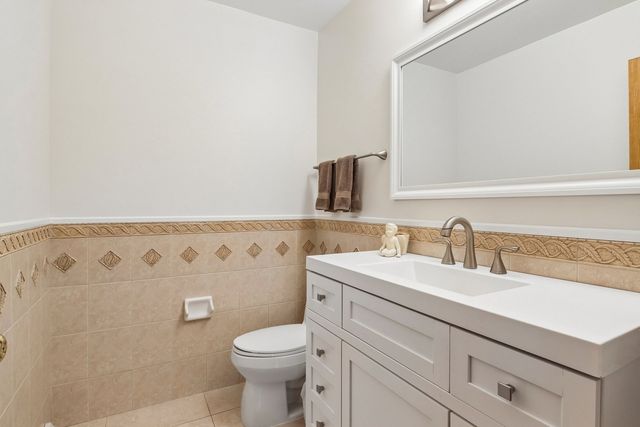 6N013 Acacia Lane, Medinah, IL 60157