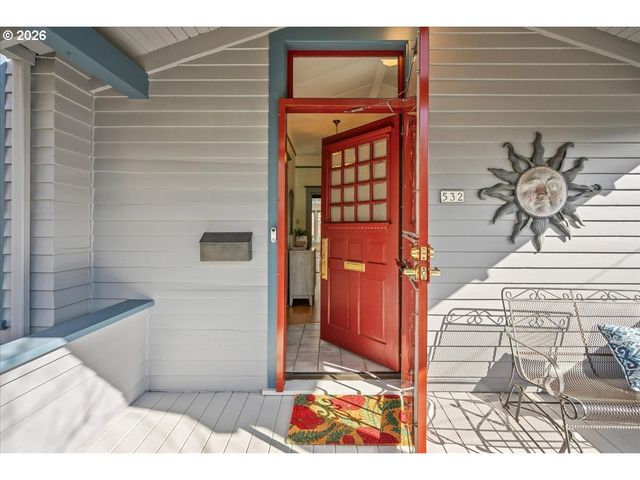 532 Se 69TH Ave, Portland, OR 97215