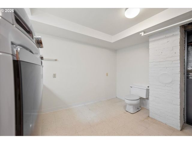 532 Se 69TH Ave, Portland, OR 97215