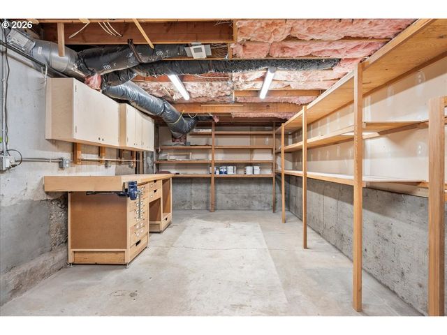 532 Se 69TH Ave, Portland, OR 97215