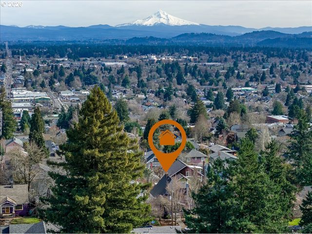 532 Se 69TH Ave, Portland, OR 97215