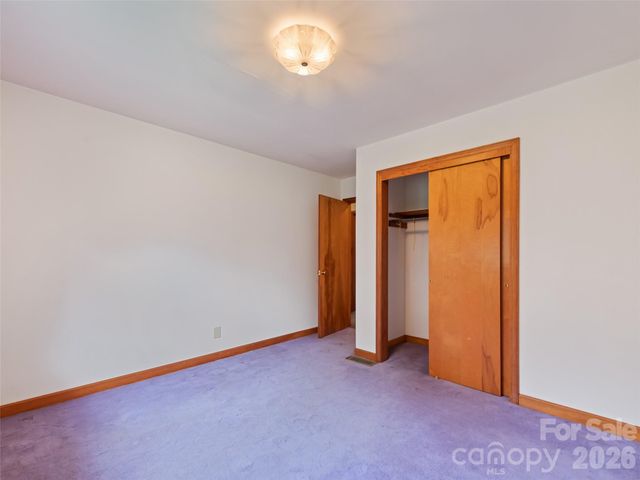 2968 Dutch Cove Road, Canton, NC 28716