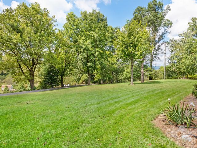 2968 Dutch Cove Road, Canton, NC 28716