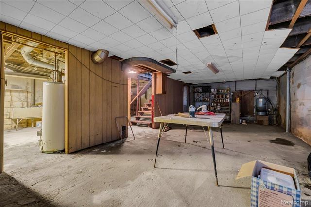 7348 Bennett Drive, Hamburg Township, MI 48189