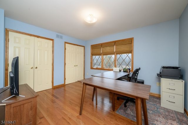 3 Tara Ct, Hardwick Twp., NJ 07825