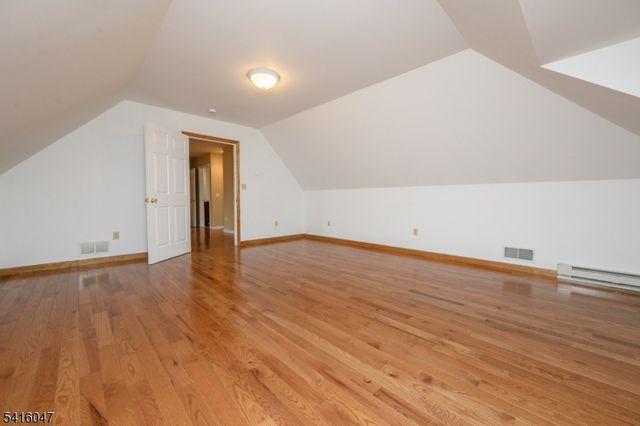 3 Tara Ct, Hardwick Twp., NJ 07825