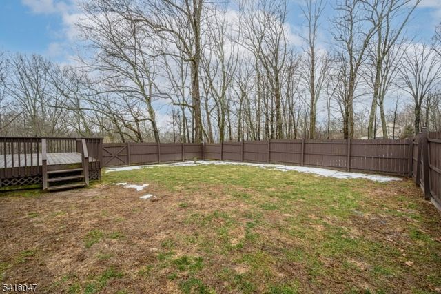 3 Tara Ct, Hardwick Twp., NJ 07825