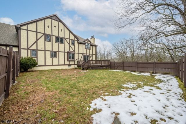 3 Tara Ct, Hardwick Twp., NJ 07825