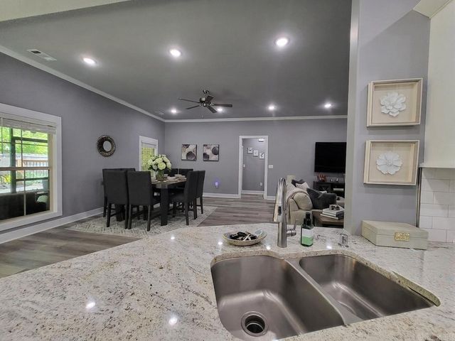 4144 Lynx Lane, Jonesboro, AR 72405