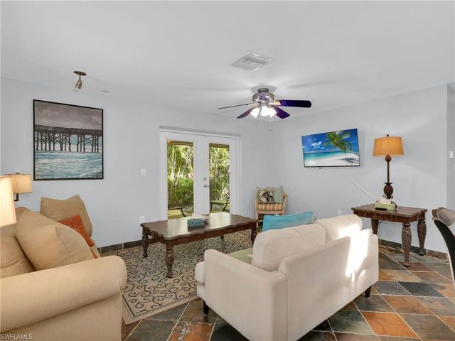 9144 7th ST, Naples, FL 34108