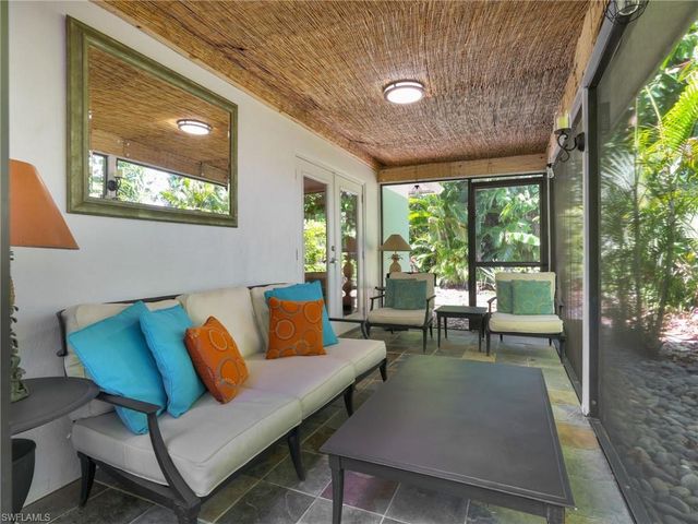 9144 7th ST, Naples, FL 34108