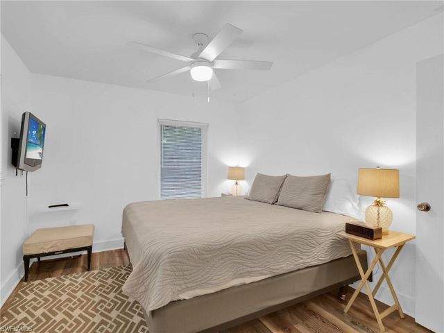 9144 7th ST, Naples, FL 34108