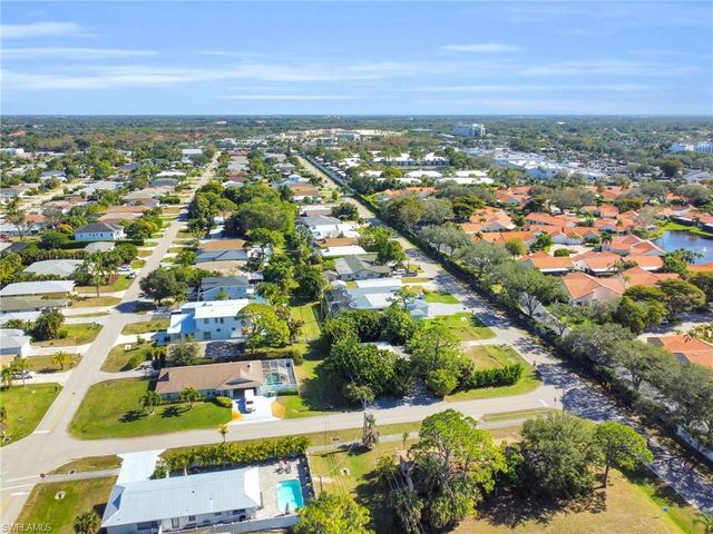 9144 7th ST, Naples, FL 34108