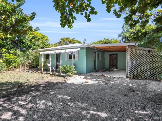 9144 7th ST, Naples, FL 34108