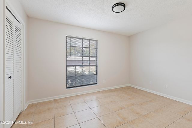 4135 DAWNRIDGE Road E, Jacksonville, FL 32277