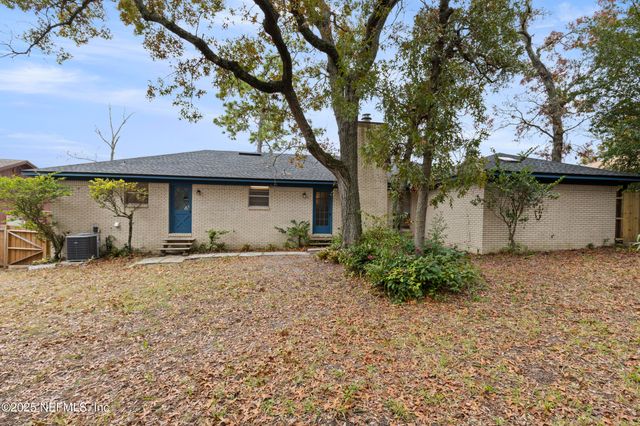 4135 DAWNRIDGE Road E, Jacksonville, FL 32277
