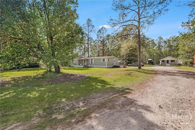 476 Cypress Bay Loop Road, Ellabell, GA 31308