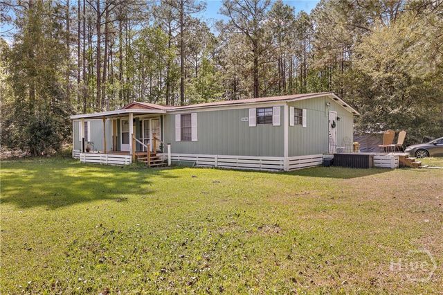 476 Cypress Bay Loop Road, Ellabell, GA 31308