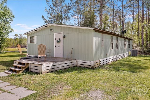 476 Cypress Bay Loop Road, Ellabell, GA 31308