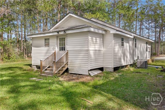 476 Cypress Bay Loop Road, Ellabell, GA 31308