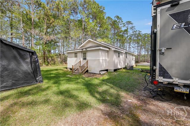 476 Cypress Bay Loop Road, Ellabell, GA 31308