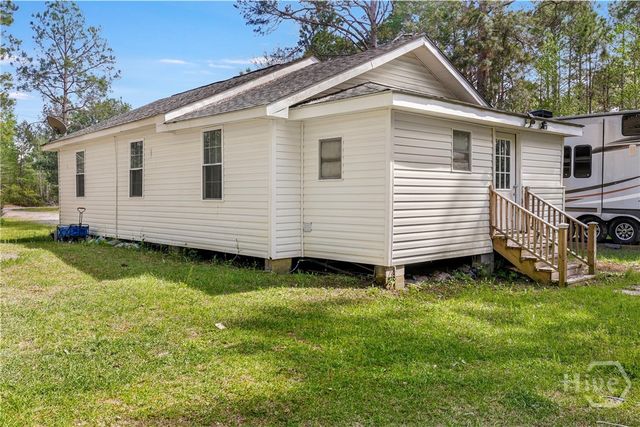 476 Cypress Bay Loop Road, Ellabell, GA 31308