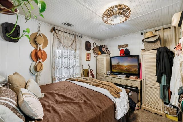 476 Cypress Bay Loop Road, Ellabell, GA 31308