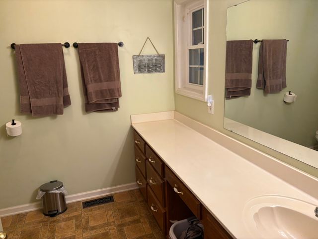 149 Annette Ln, Leoma, TN 38468