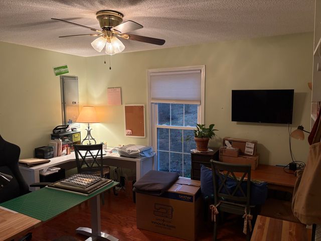 149 Annette Ln, Leoma, TN 38468