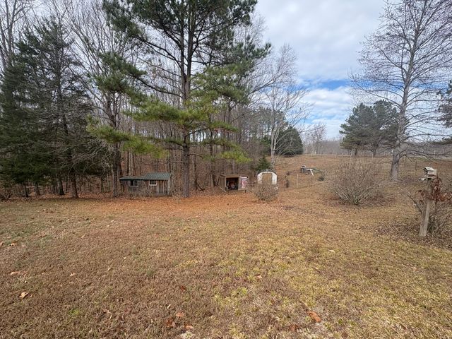 149 Annette Ln, Leoma, TN 38468