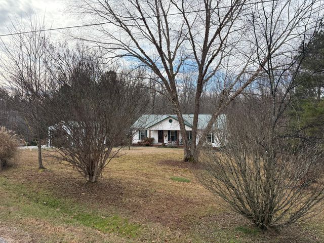 149 Annette Ln, Leoma, TN 38468