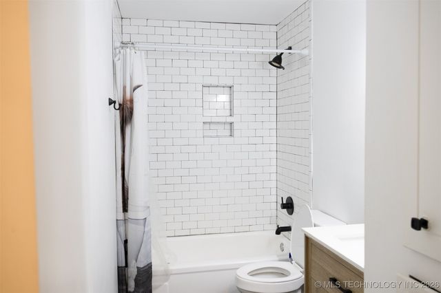 1606 N Chambers Terrace, Claremore, OK 74017