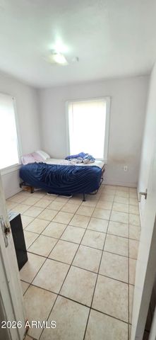2113 W MONROE Street, Phoenix, AZ 85009